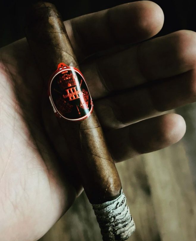 Stolen Throne 3 Kingdoms Cigar