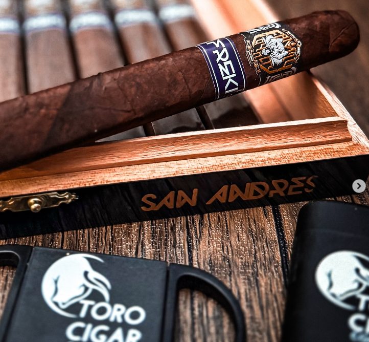 The Family by Loyalty Box Press Freki - The #3 selling cigar of 2024 at Toro Cigar Company